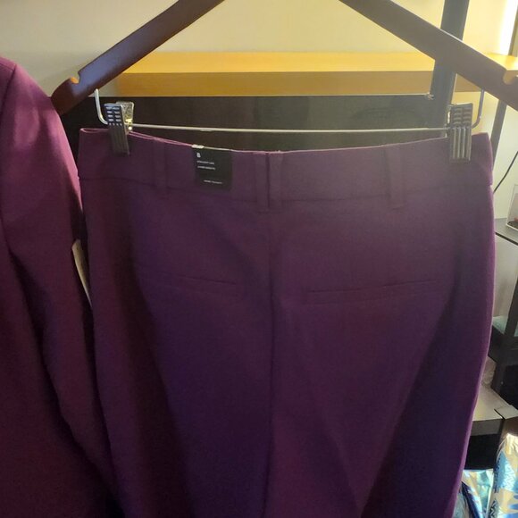 Business suit - Picture 8 of 16